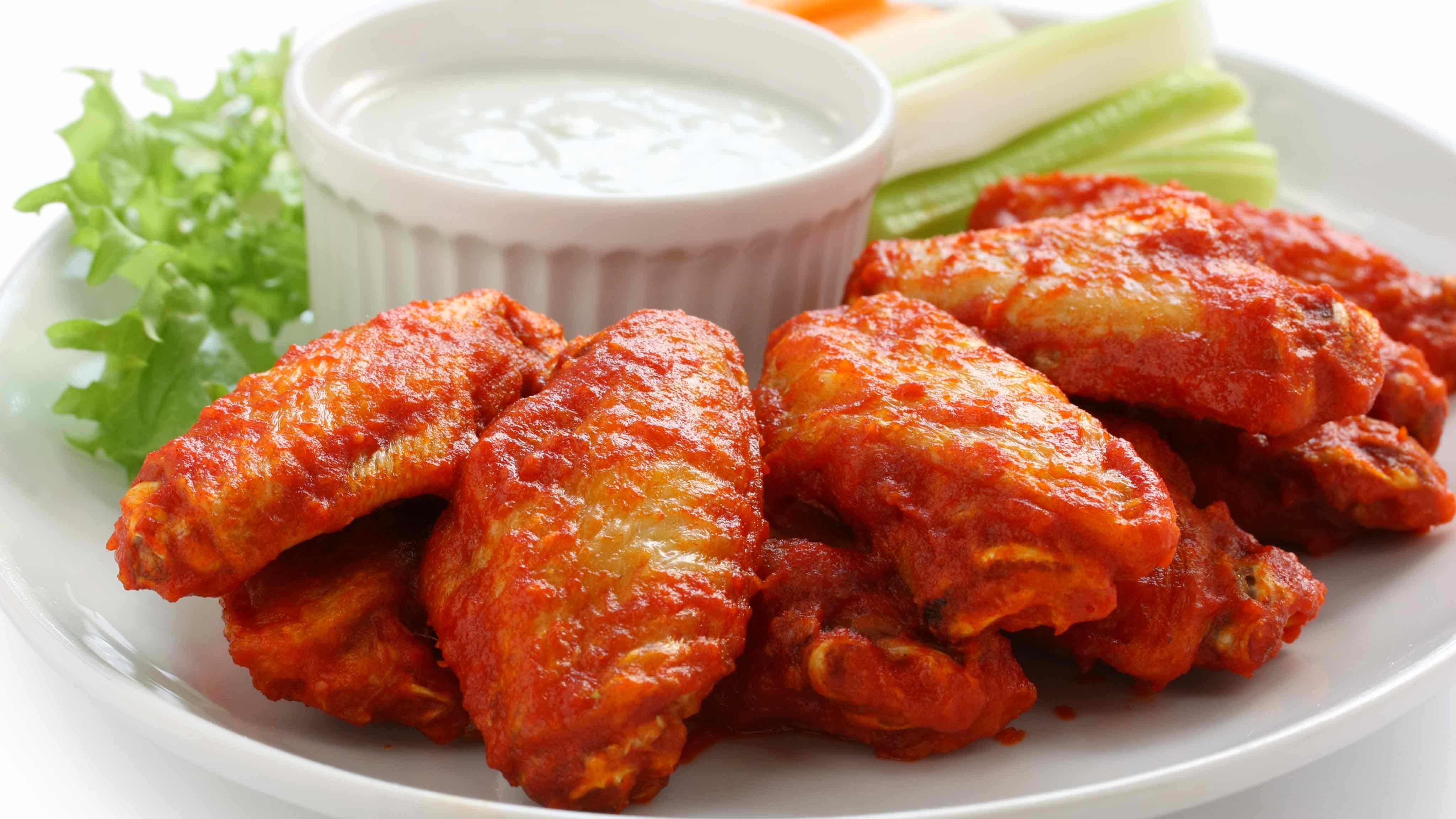Fresh Foods - Recipe: Buffalo Chicken Wings