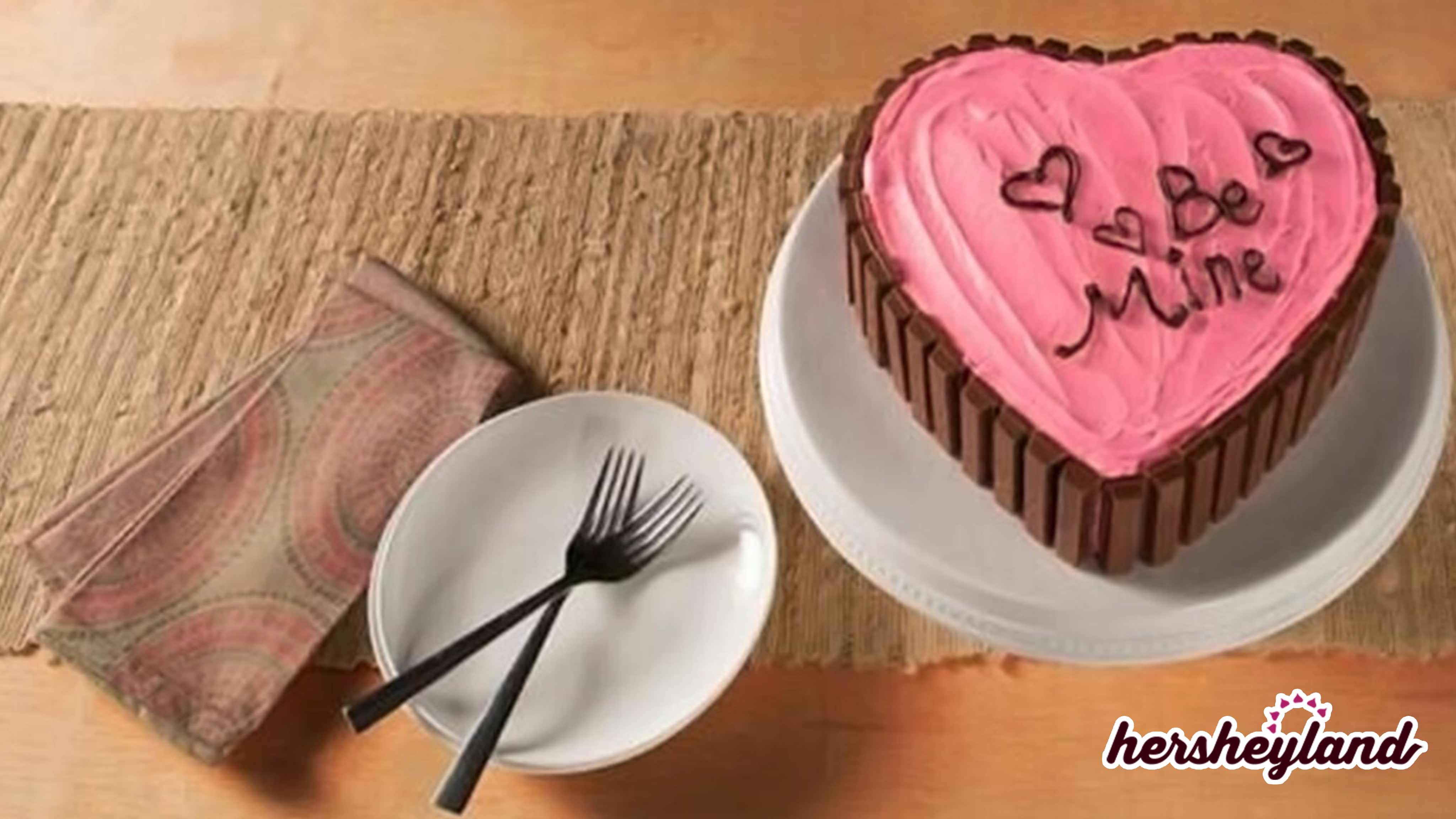 Image for Recipe Kit Kat Valentine Cake