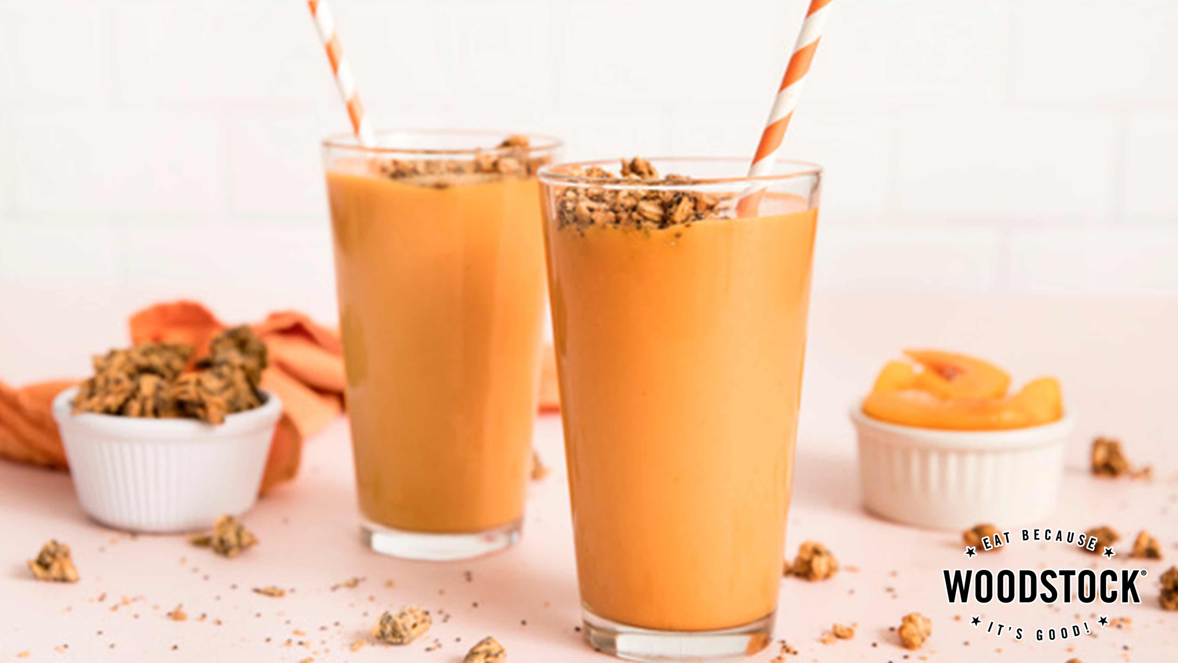 Image for Recipe Peach Turmeric Smoothie with Peanut Butter Crumble