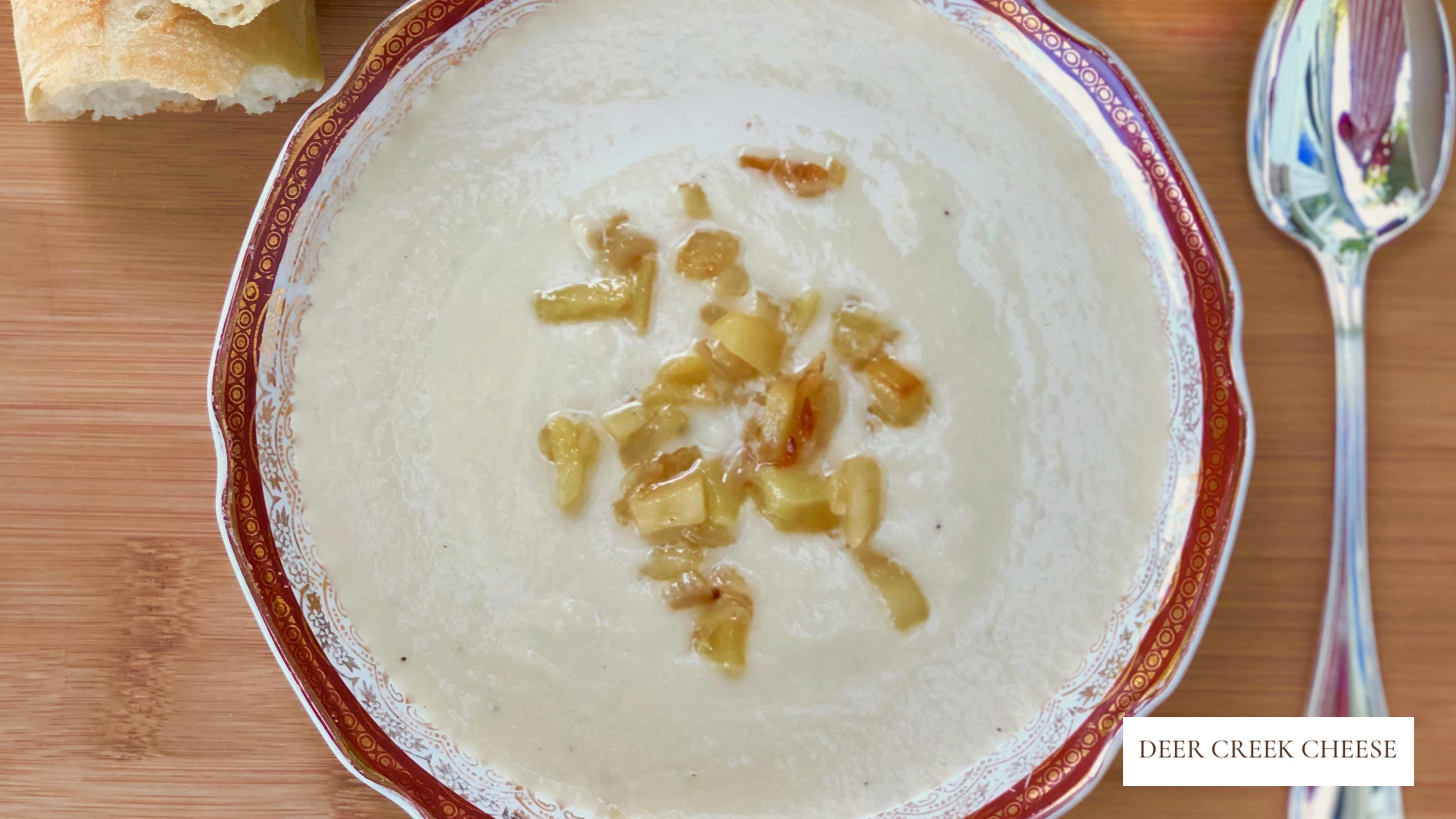 Image for Recipe Creamy Cheddar Cauliflower Soup