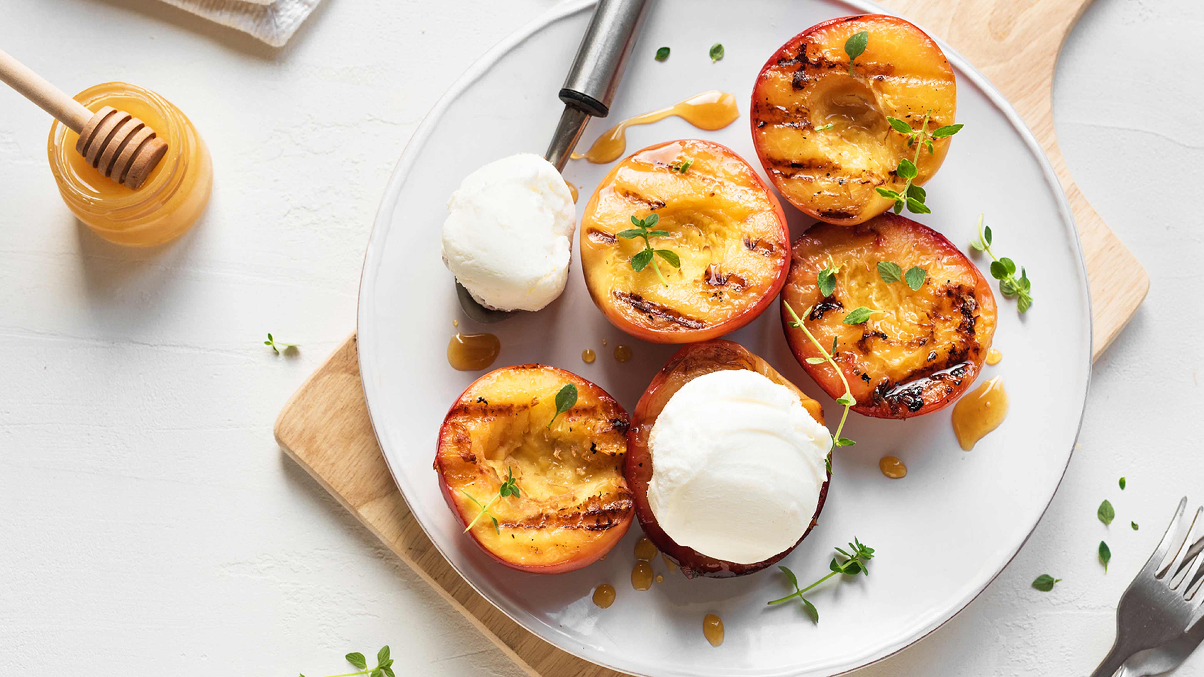 Image for Recipe Honey and Lemon Grilled Peaches