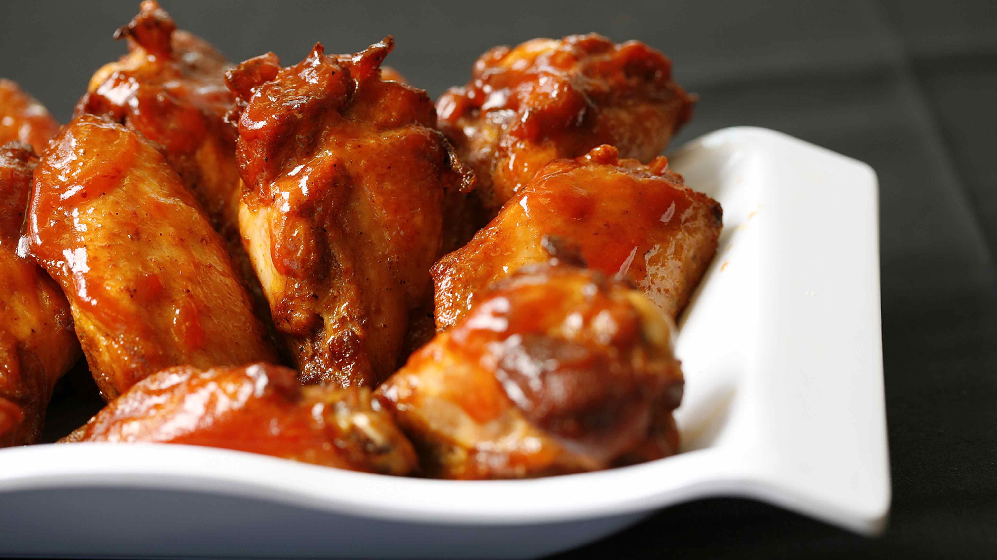 Image for Recipe Spicy Garlic Chicken Wings