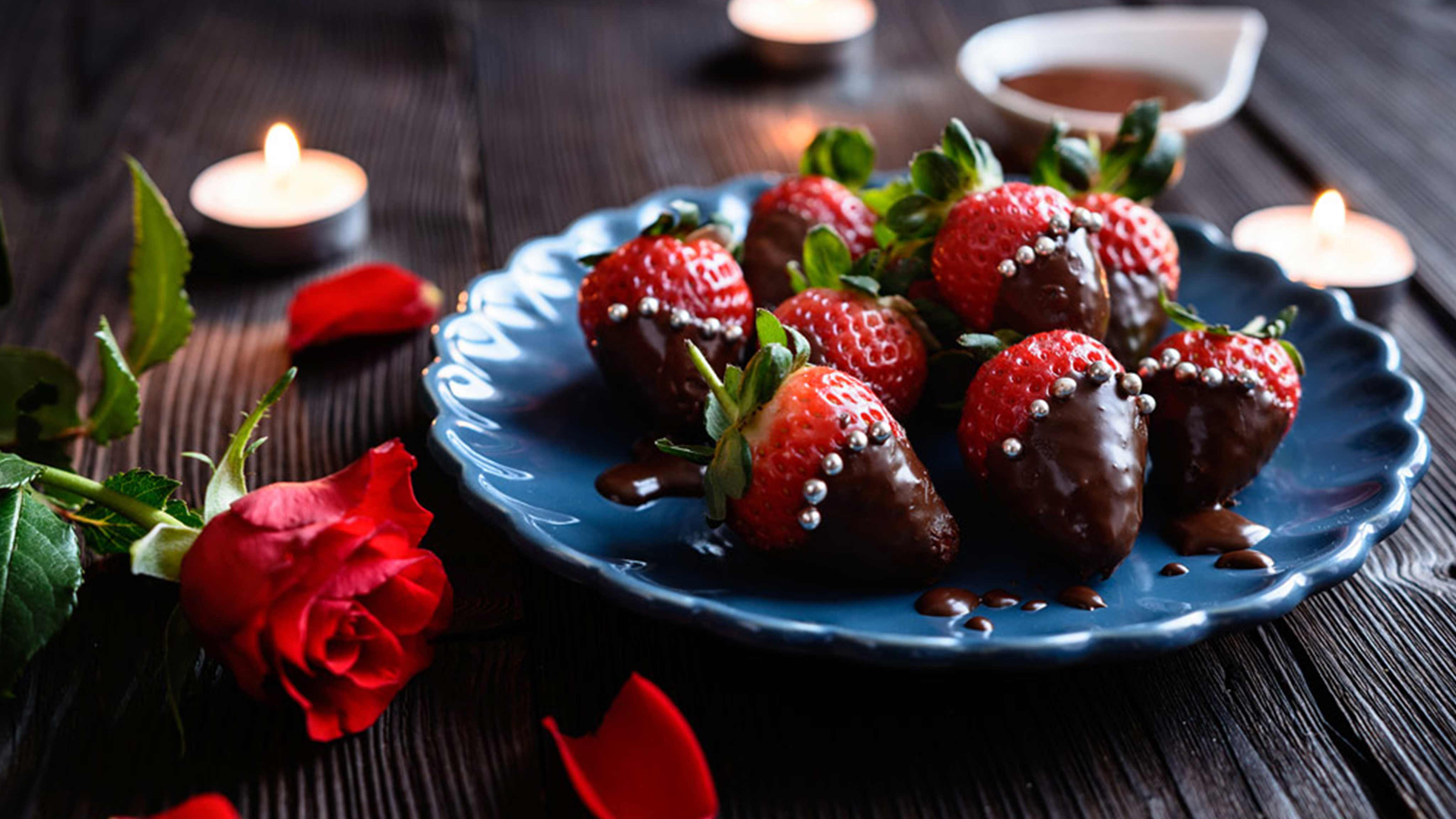 Image for Recipe Dark Chocolate Covered Strawberries