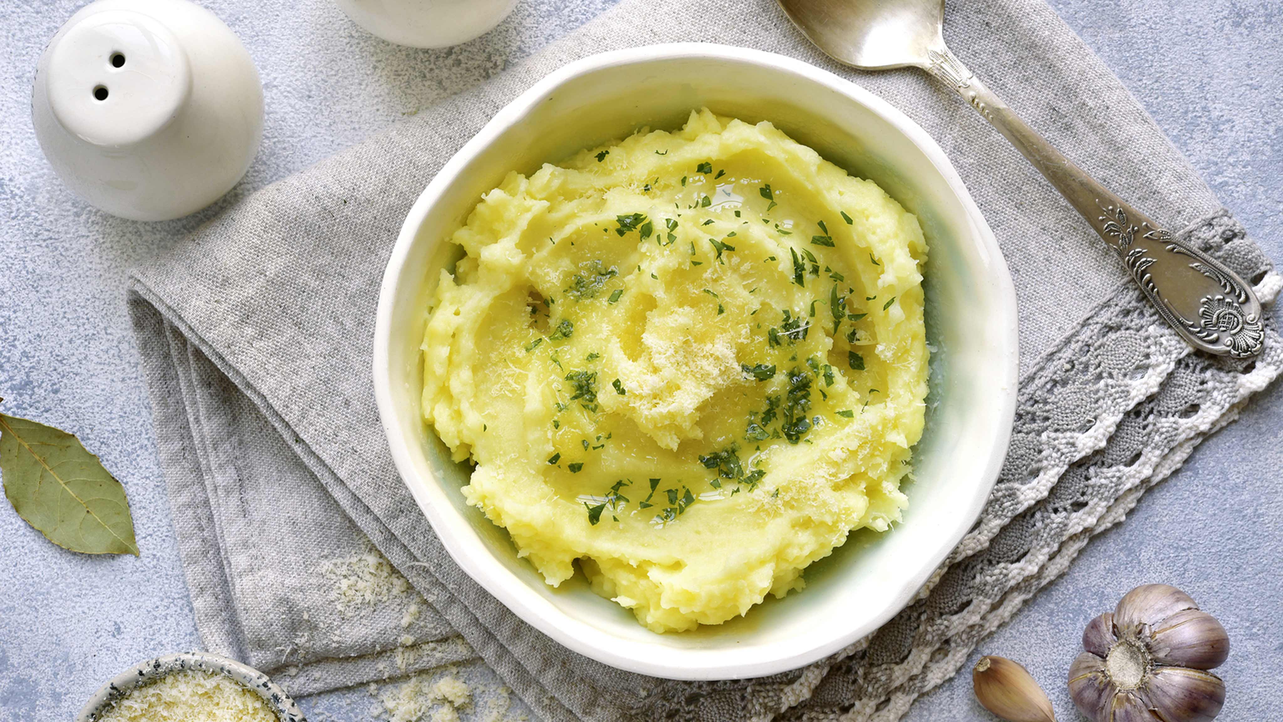 Image for Recipe Garlic Mashed Potatoes with Parmesan