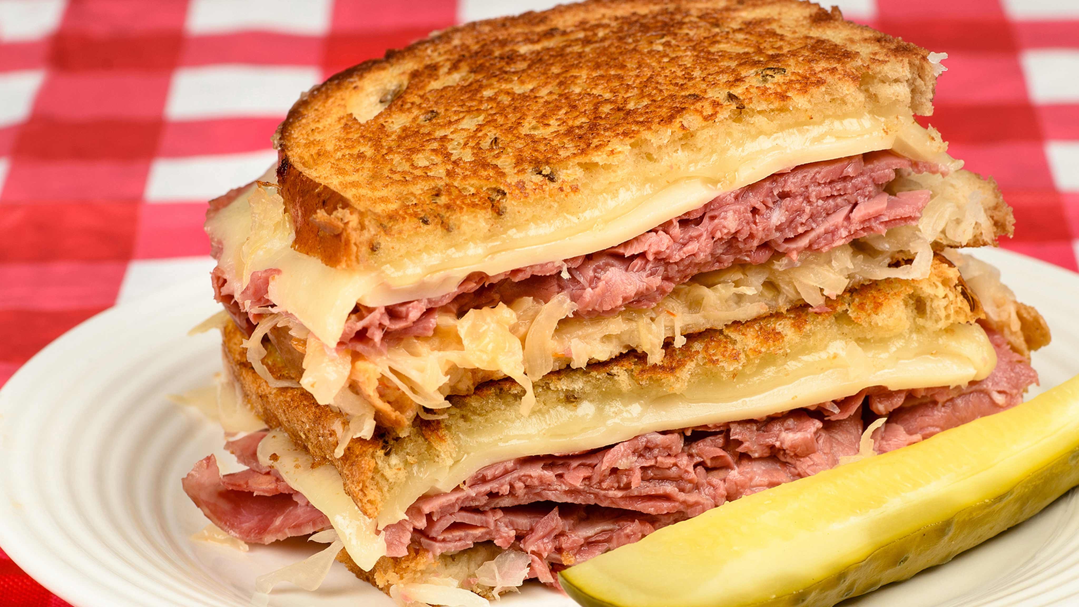 Image for Recipe Grilled Reuben Sandwiches