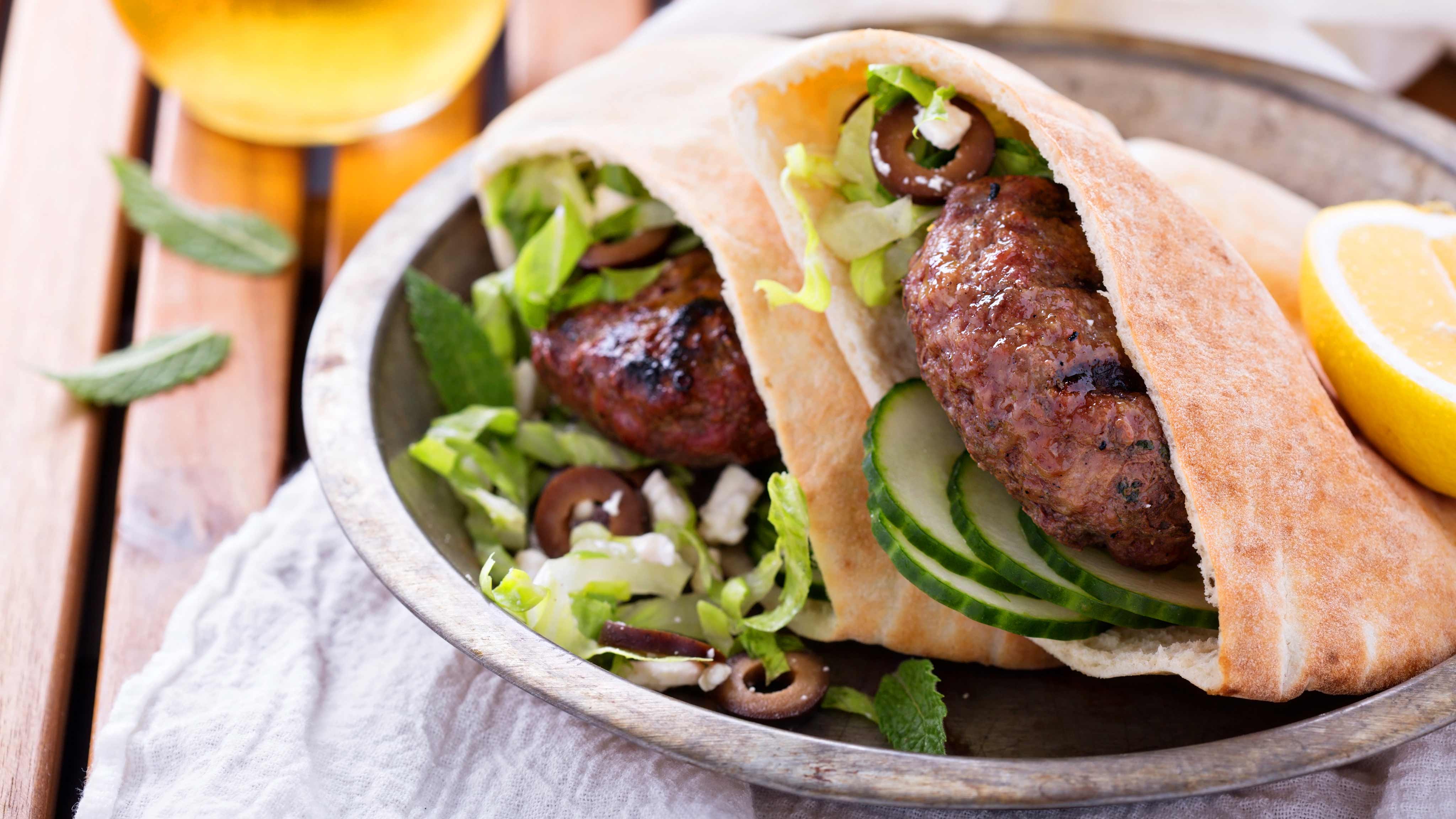 Image for Recipe Greek Pita Burgers