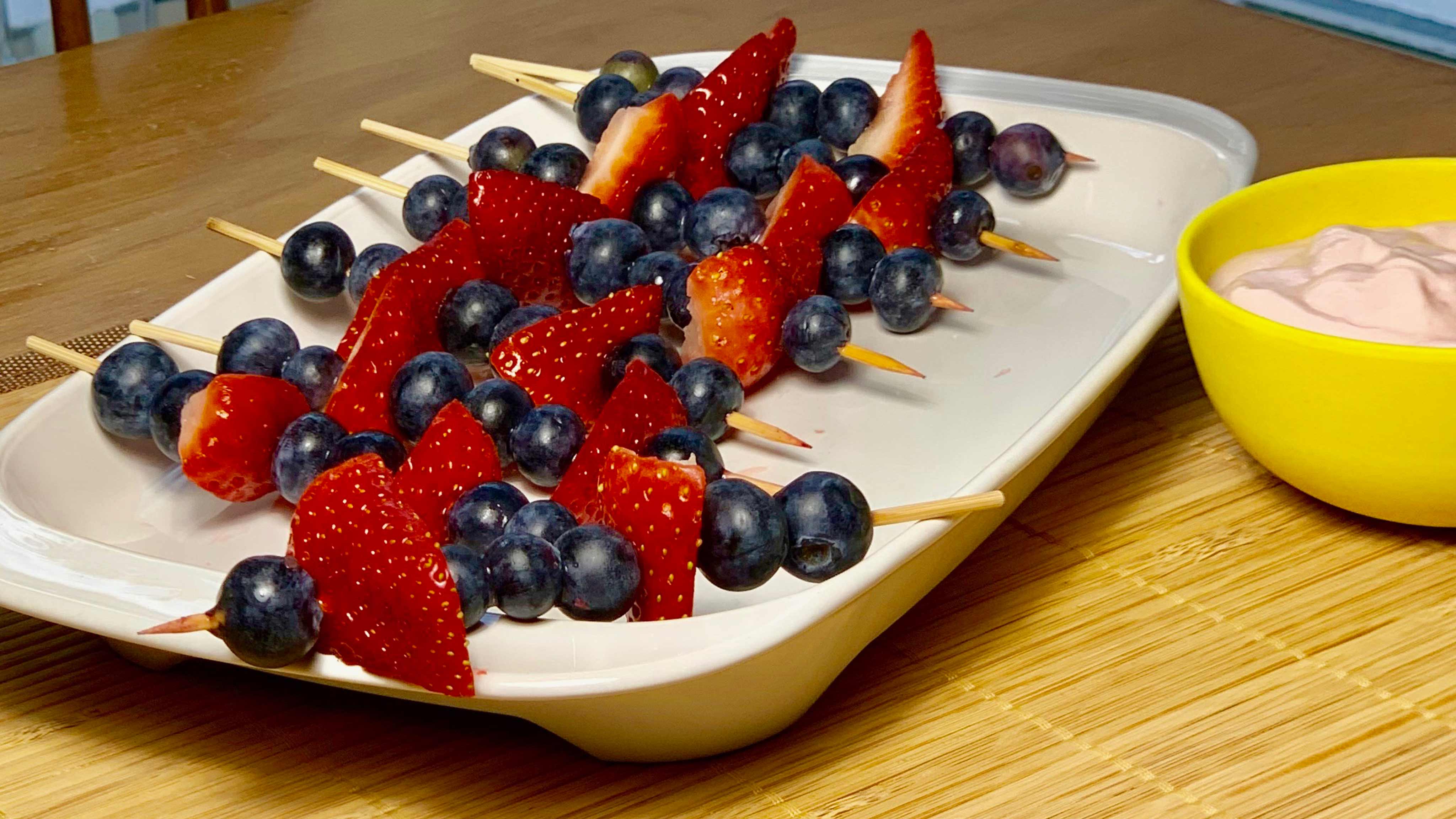 Image for Recipe Berry Kabobs with Yogurt