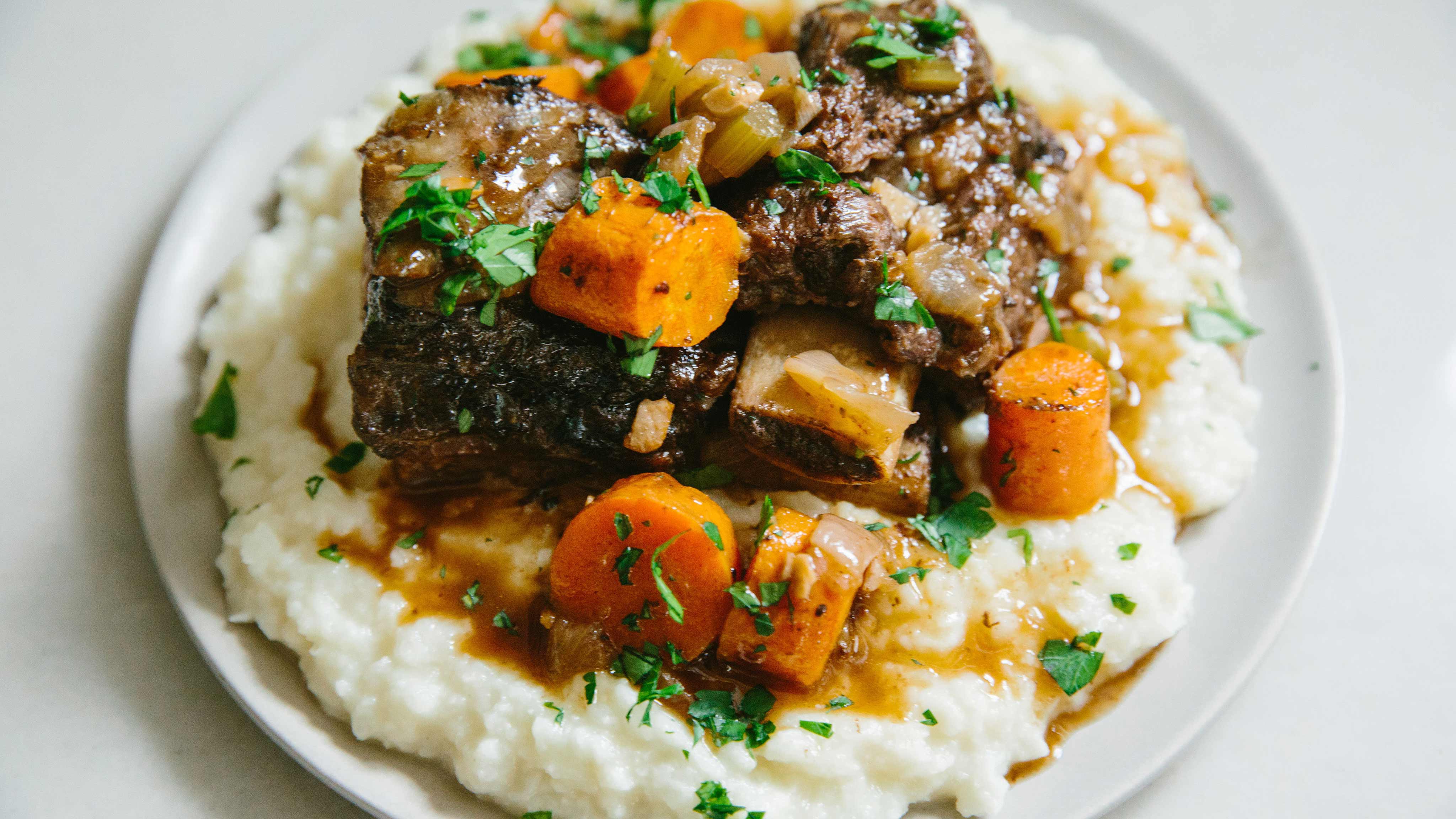 You've gotta try this recipe & if you're in the market for a new skowc, Short Rib Recipe