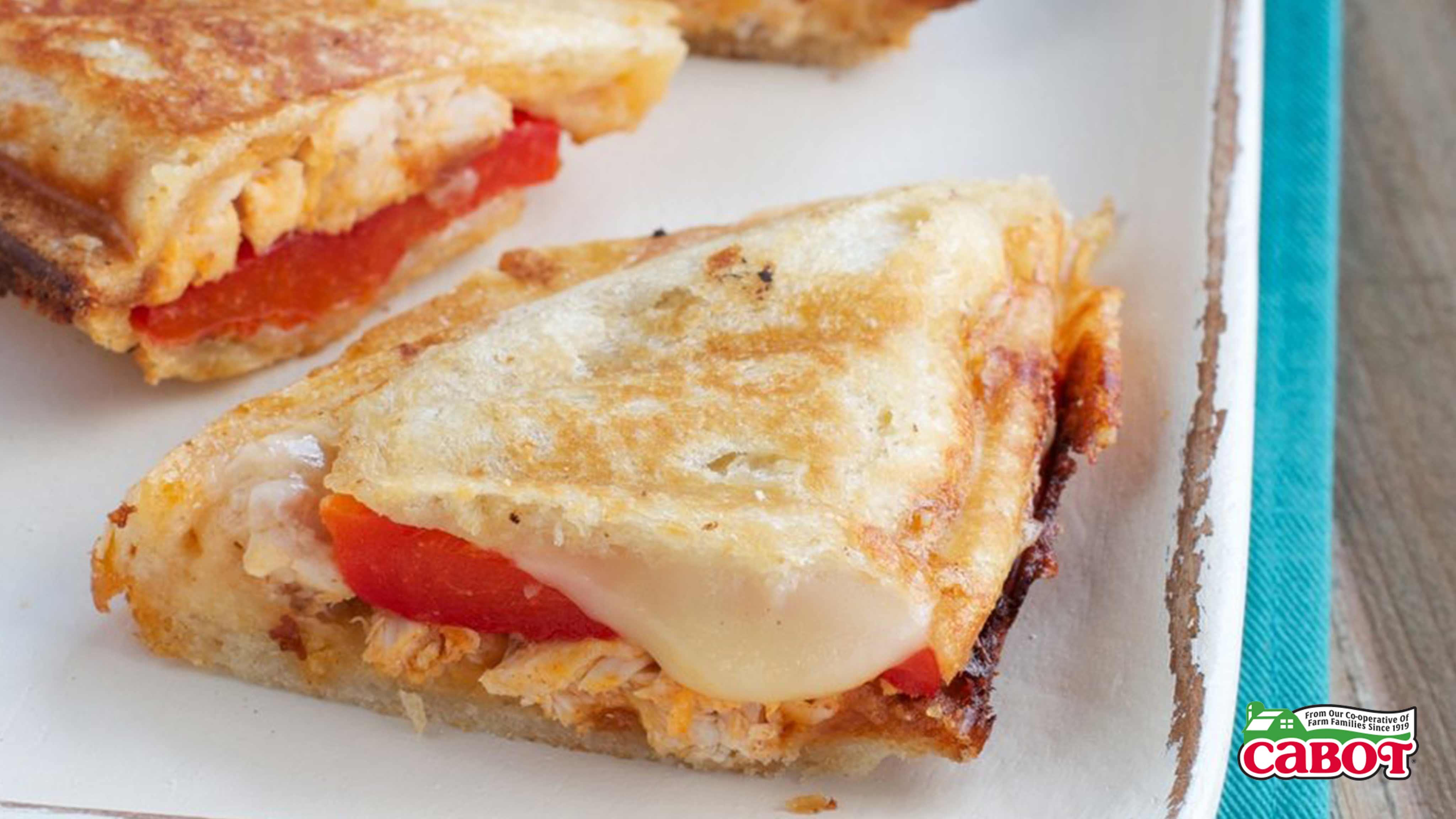 Image for Recipe Buffalo Chicken and Pepper Grilled Cheese
