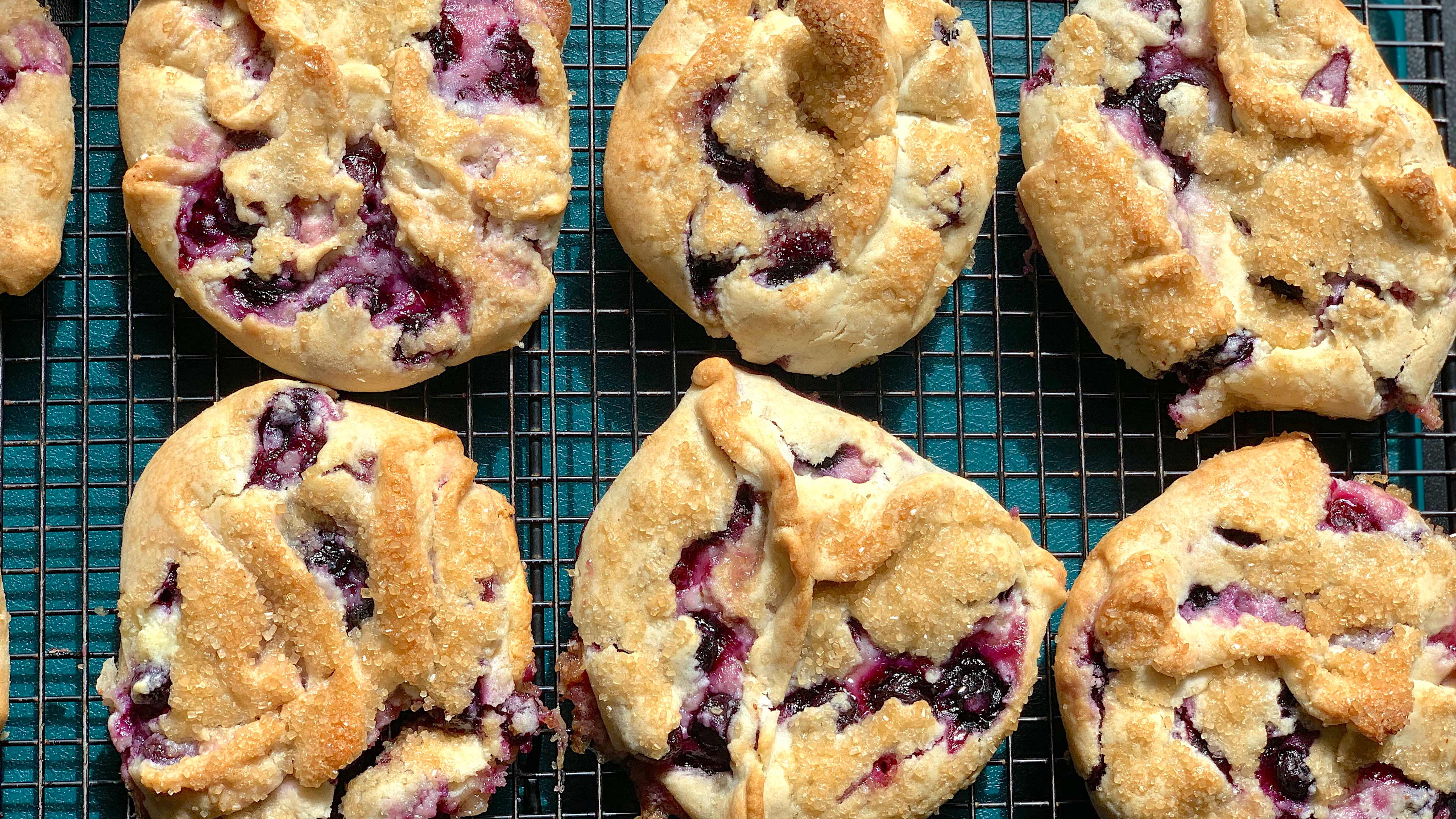 Image for Recipe Blueberry Cream Cheese Mini Pies