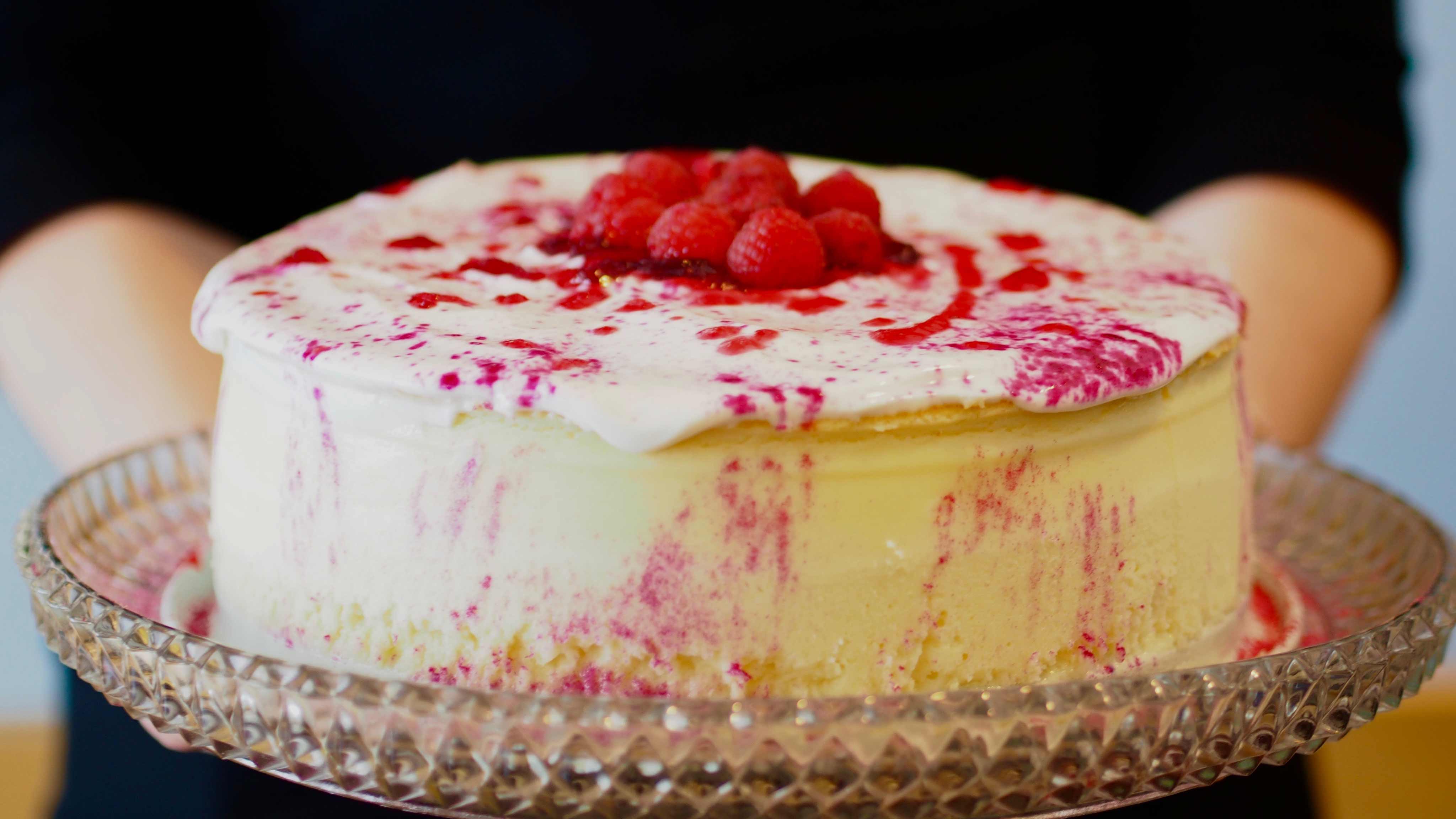 Image for Recipe White Chocolate Cheesecake with Cranberry Sauce
